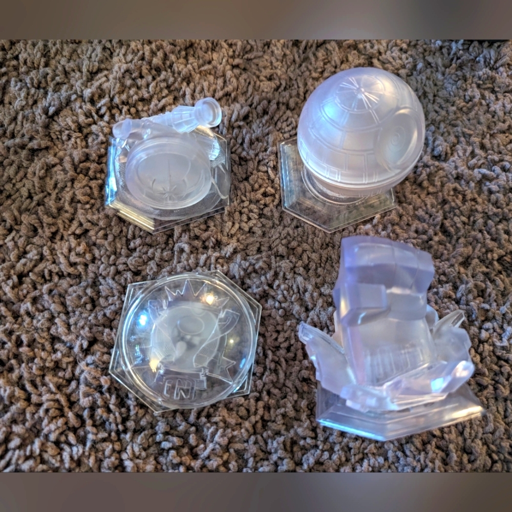 Disney Infinity Base Set (2), Characters, Power Discs, & Playsets - Picture 6 of 7